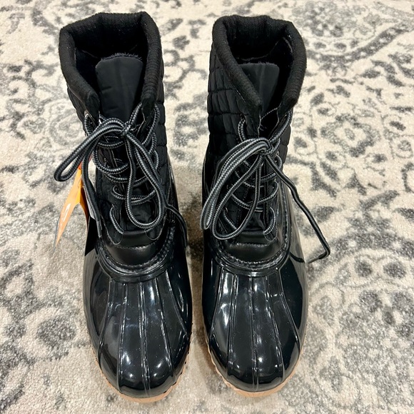 Sporto Shoes - Sporto NWT Destiny waterproof weather boots. Size 9